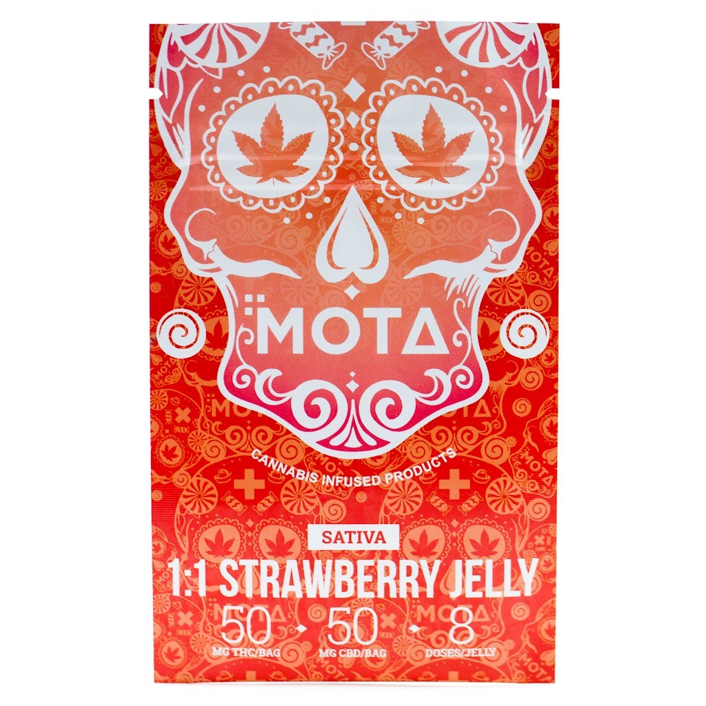 Mota – White Cube CBD – Strawberries & Cream – 180mg CBD | The High Club Canada Mota – White Cube CBD – Strawberries & Cream – 180mg CBD | The High Club Canada