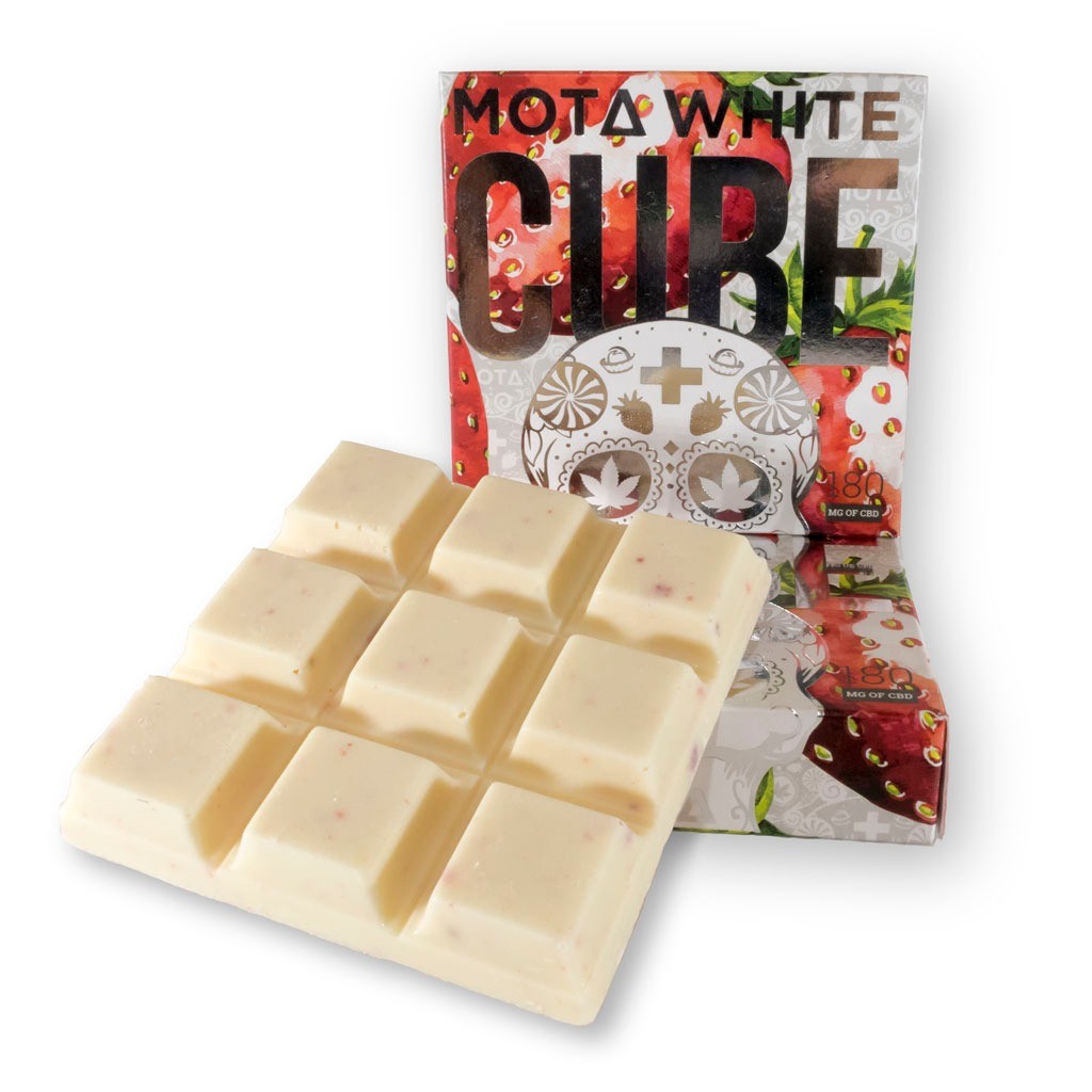 Mota – White Cube CBD – Strawberries & Cream – 180mg CBD | The High Club Canada Mota – White Cube CBD – Strawberries & Cream – 180mg CBD | The High Club Canada
